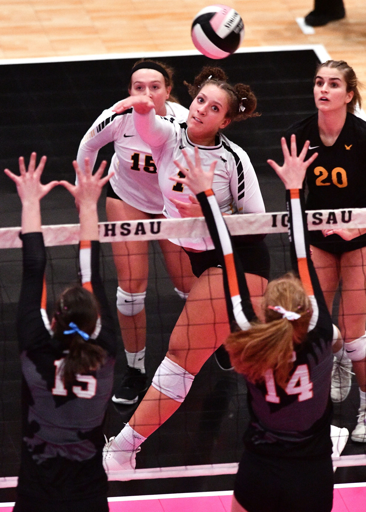Waverly-Shell Rock vs West Delaware state volleyball